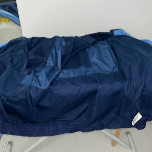 Nike Track Jacket Size XXL Excellent Used Condition. Fits Big - Picture 14 of 17